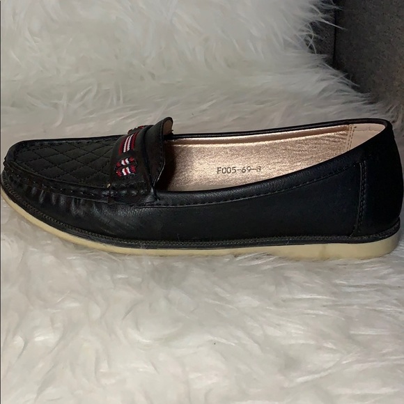 Size 8 Vanessa Chen Loafers - Picture 5 of 8